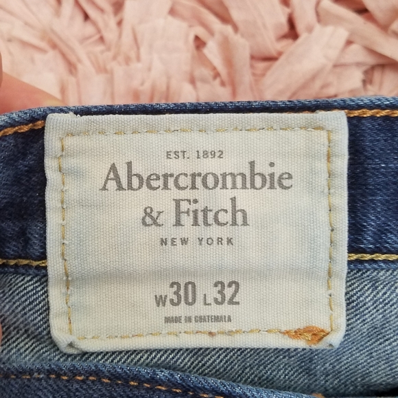 A&F Jeans - Picture 4 of 5